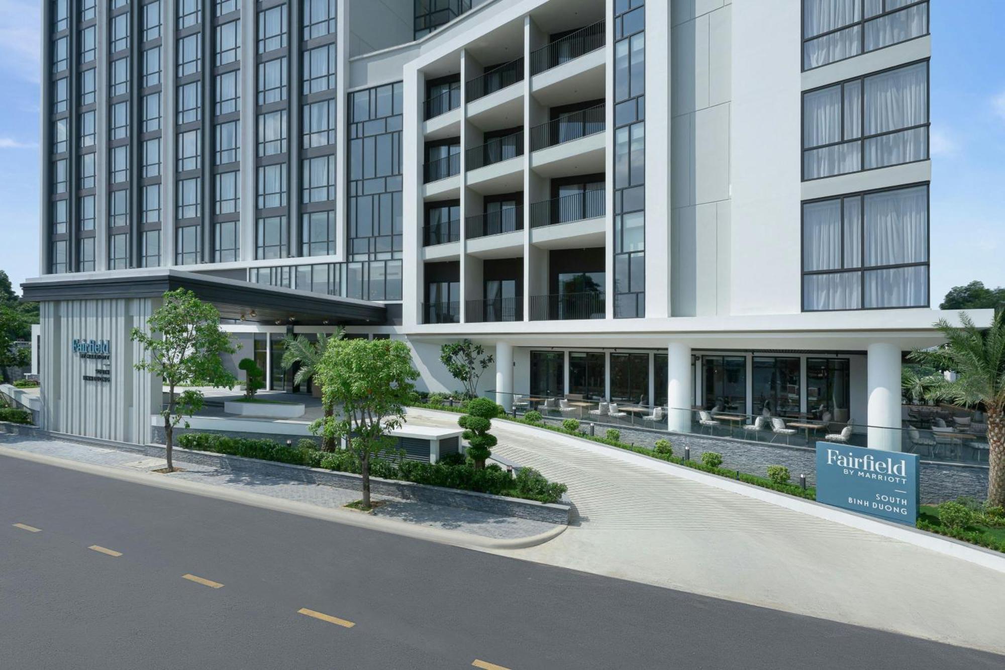 Fairfield By Marriott South Binh Duong Hotel Thuan An Bagian luar foto